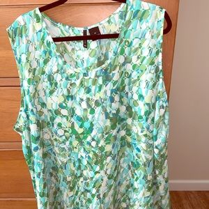 floral plus size top